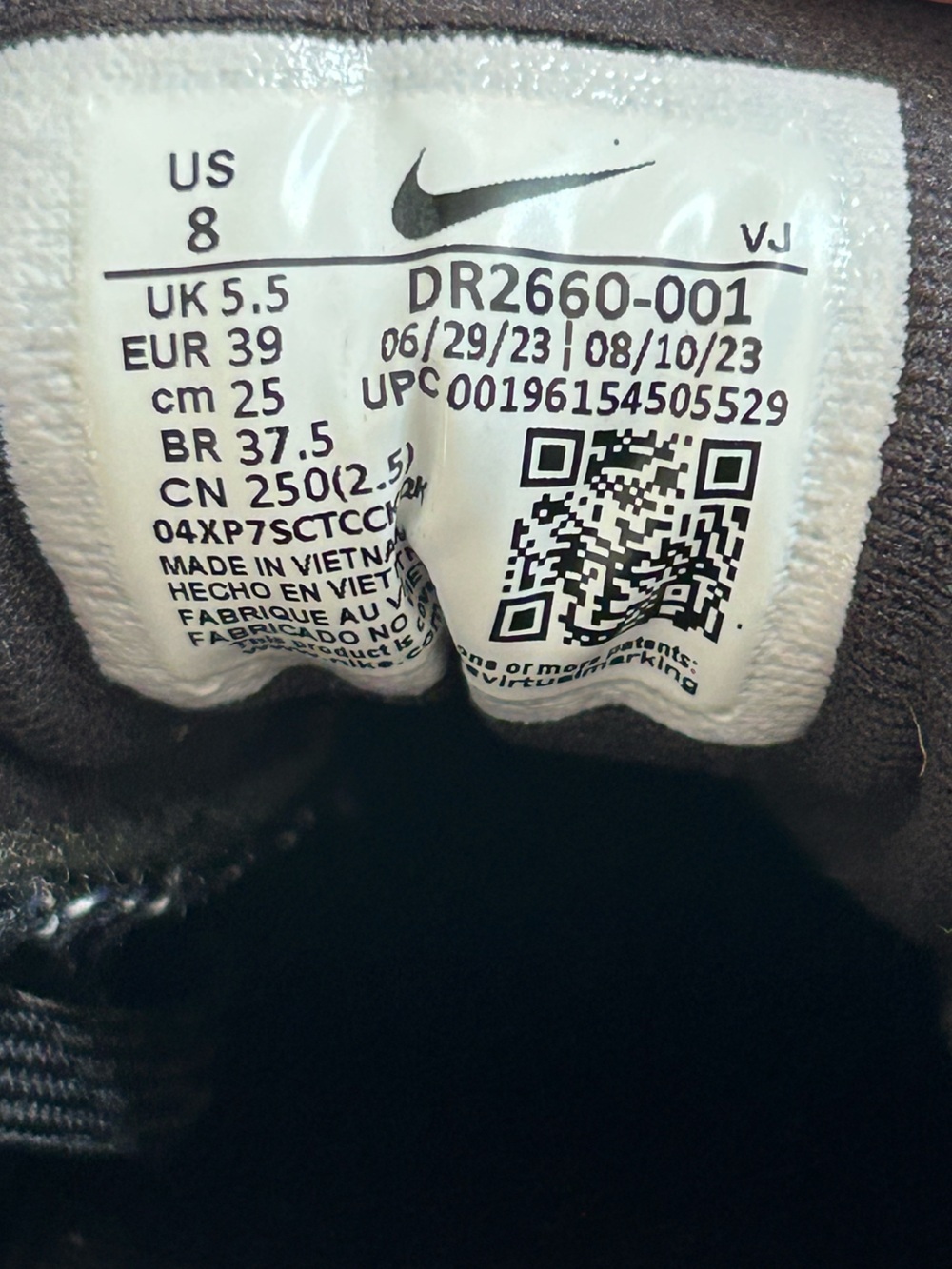 NIKE ZoomX Invincible Run-Women’s size 8 - Picture 10 of 10